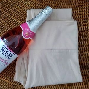 Light pink cotton leggings